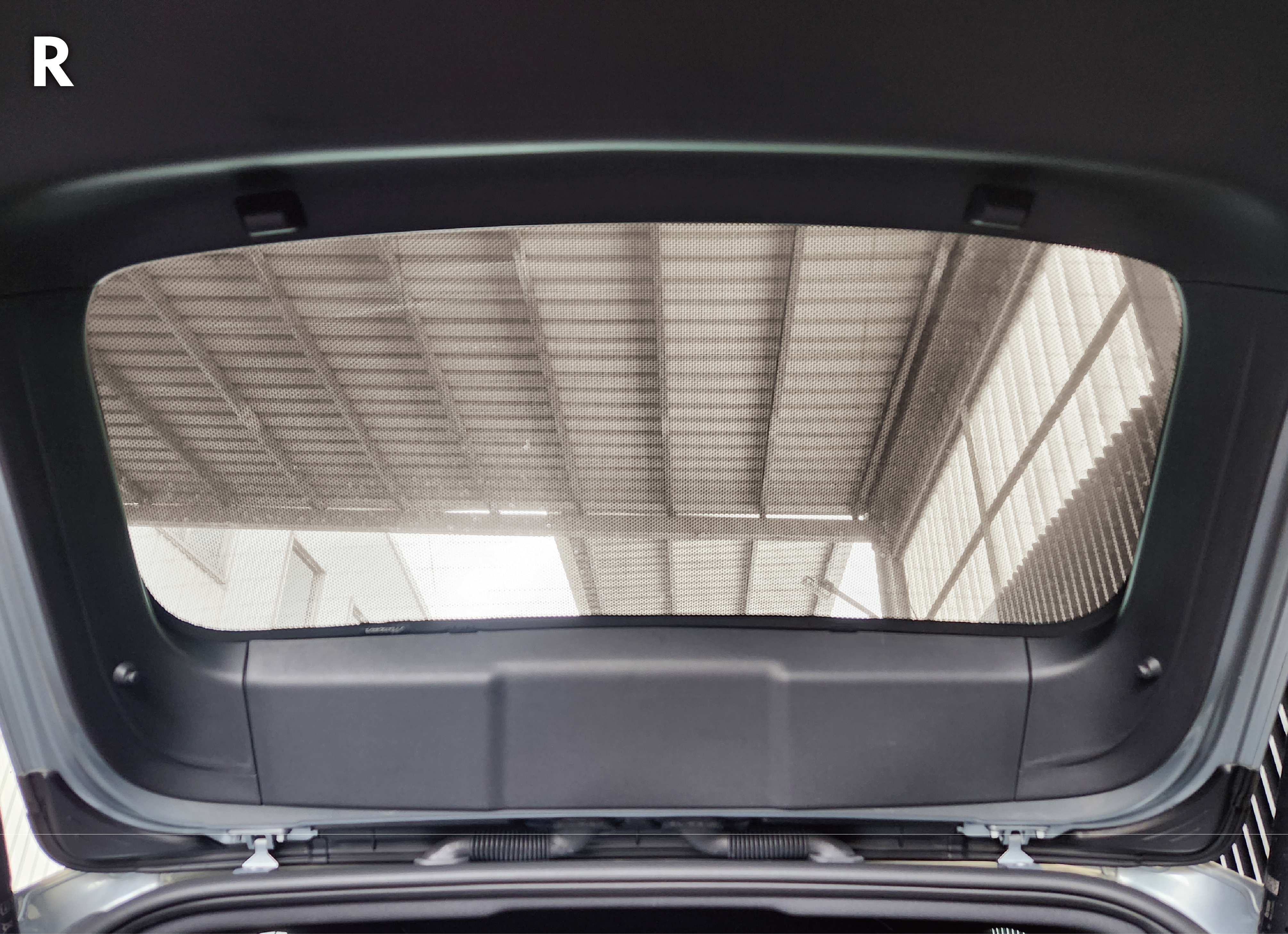 PORSCHE MACAN GEN2 4 ELECTRIC 汽車遮陽簾